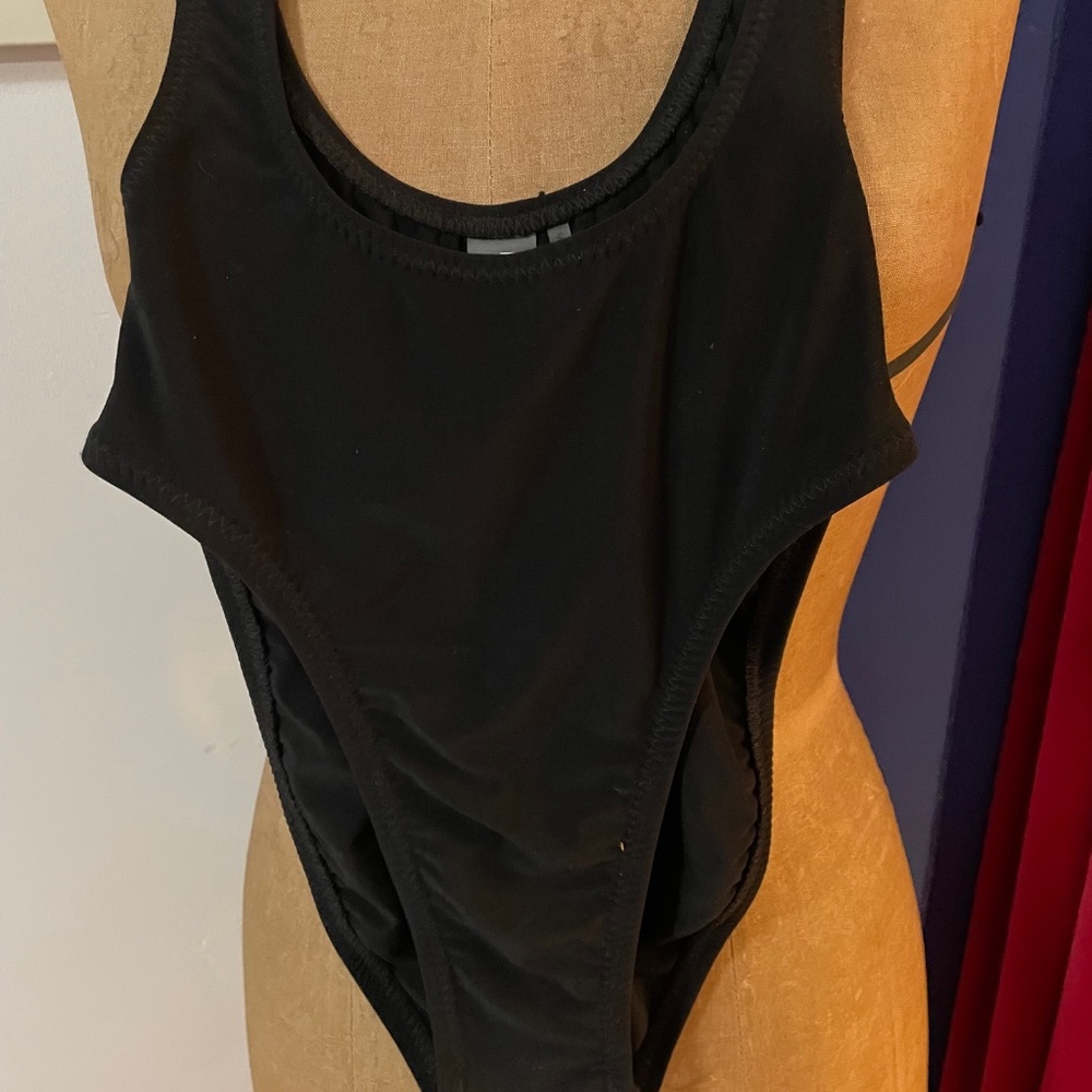 Norma Kamali XS Swimsuit (Marissa?) Very Low Cut & High Leg Cut